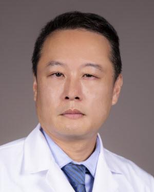 AdamHuang1043563398Full Size Portraitjpg.jpg