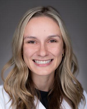 IlanaMuller1306512066Full Size Portraitjpg.jpg