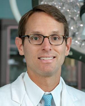 LeePhillips1093950214Full Size Portraitjpg.jpg