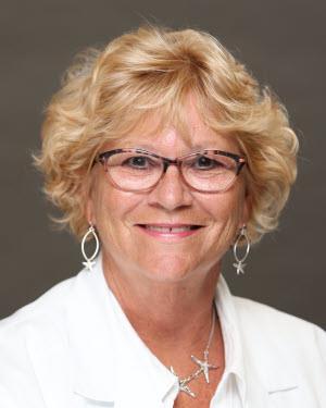 PatriciaFarrell1700012077Full Size Portraitjpg.jpg