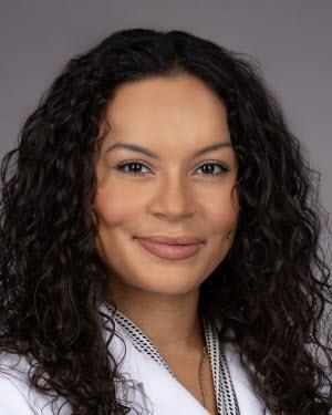 SaskiaSchwartz1982218012Full Size Portraitjpg.jpg