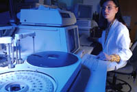 Picture of a female pathologist in a laboratory