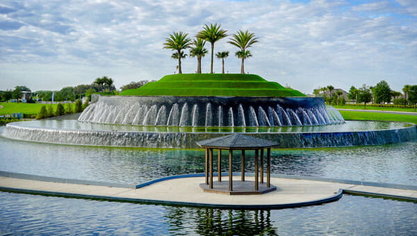 The fountain at Mirada