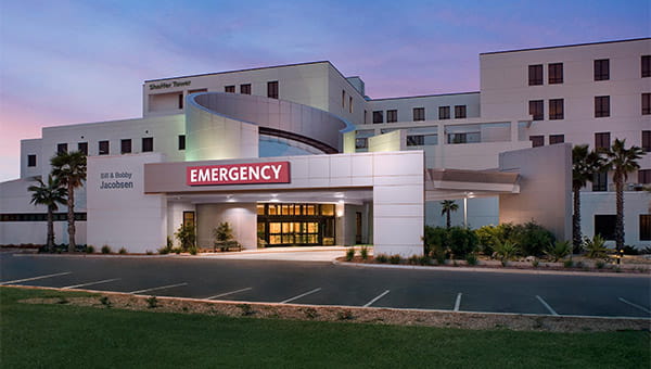 Exterior photo of the entrance to the Mease Countryside Hospital Emergency Room