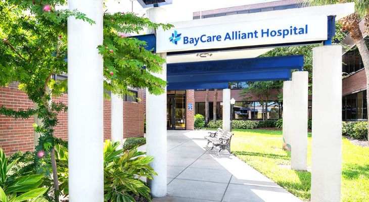 BayCare Alliant Hospital Entrance