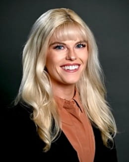A headshot of Hannah Woodall, MD