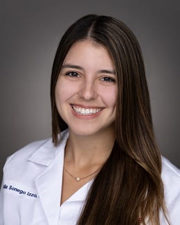 A headshot photo of Giulia Izzo Castellano, DO.